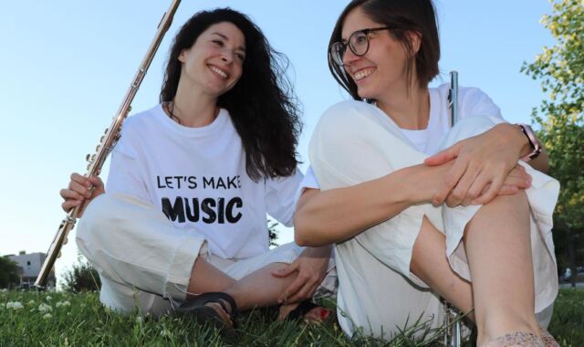 Ponemos fin a un curso de los más exigentes que hemos vivido. Solo podemos dar las gracias a todas las familias maravillosas que confían en nosotras y apuestan por la formación musical de sus hij@s. Gracias por vuestro esfuerzo y cariño siempre. Gracias a l@s niñ@s, que una vez más nos demuestran que son capaces de cosas increíbles. Más que nunca su ilusión ha sido la nuestra ❤️. Y gracias a tod@s los que nos apoyáis por aquí. Aunque no nos ha dado la vida para aparecer tanto por redes, siempre nos llega vuestro cariño. ✨✨#findecurso
.
.
.
.
.
#littlemusicalsteps #educacionmusical #musicaenfamilia #metodosuzuki #flautatravesera #musica